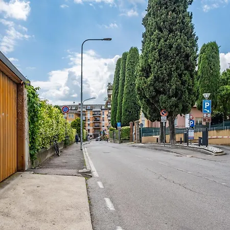 A 150m Dal Lago! Centralissimo A Desenzano Con Balcone Apartment Desenzano del Garda